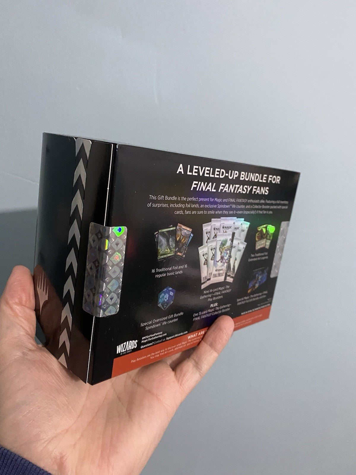 MTG Magic the Gathering: Final Fantasy Collector Gift Bundle New & Sealed!