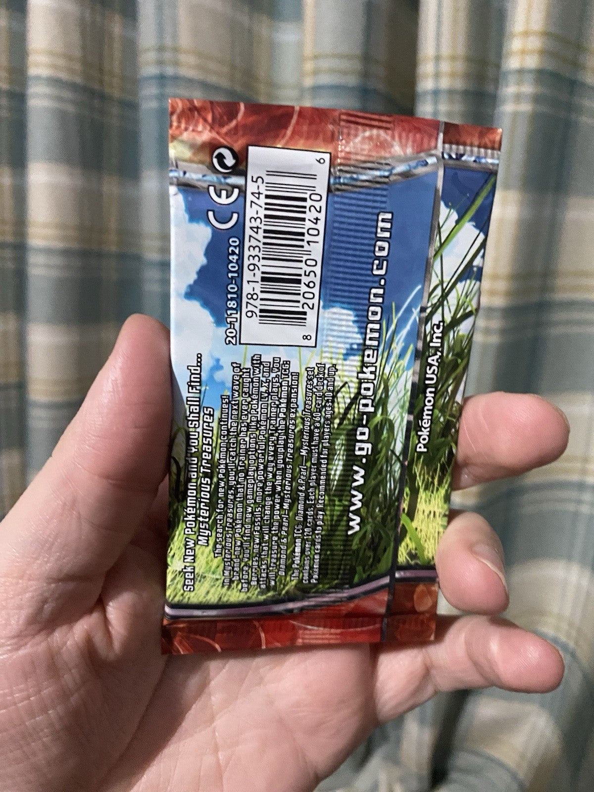 Pokémon Diamond and Pearl Mysterious Treasures 2007 English Booster Pack SEALED!