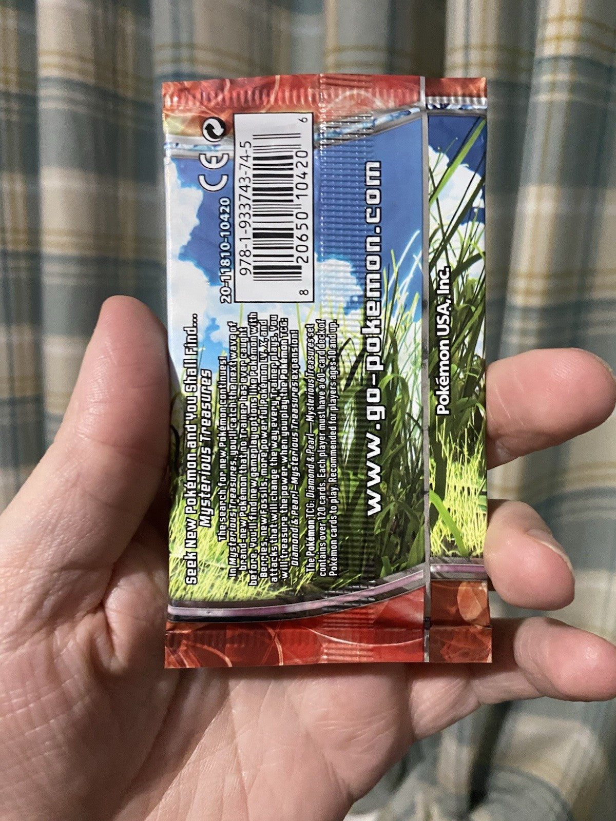 Pokémon Diamond and Pearl Mysterious Treasures 2007 English Booster Pack SEALED!